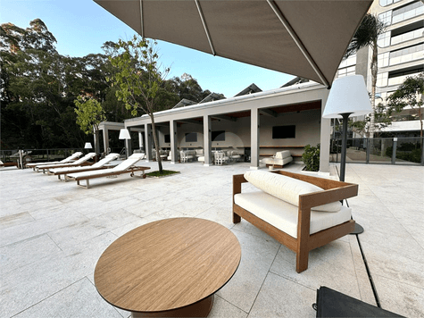 Apartamento com 4 quartos à venda em Jardim fonte do morumbi - SP