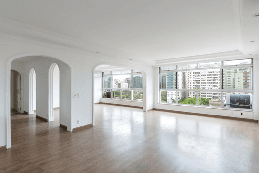 Apartamento com 3 quartos à venda ou para locação em Jardim europa - SP