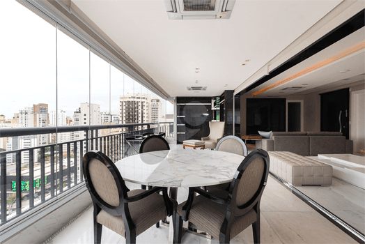 Apartamento com 3 quartos à venda ou para locação em Vila mariana - SP