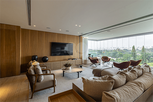 Apartamento com 3 quartos à venda em Moema - SP