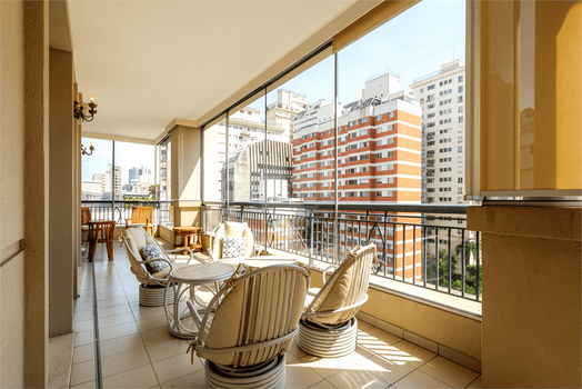 Apartamento com 3 quartos à venda ou para locação em Jardim paulista - SP