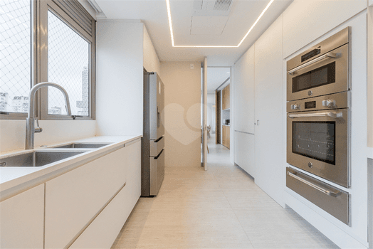 Apartamento com 4 quartos à venda em Pinheiros - SP