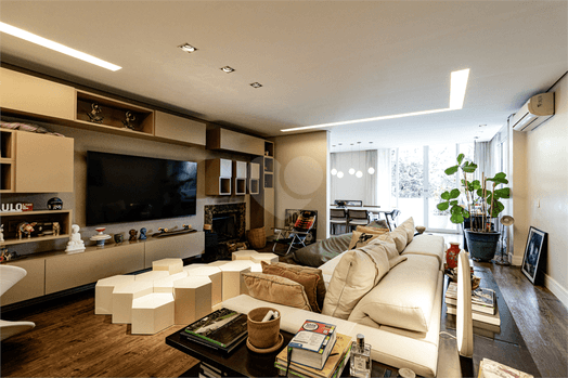 Apartamento com 3 quartos à venda em City boaçava - SP