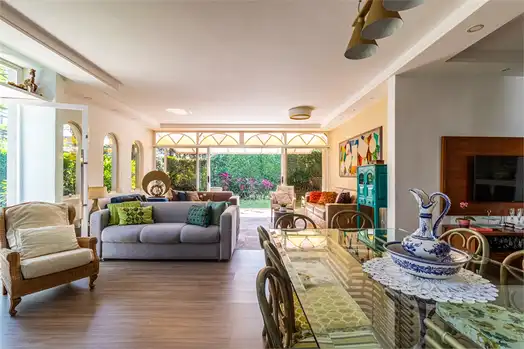 Casa com 4 quartos à venda em Alto de pinheiros - SP