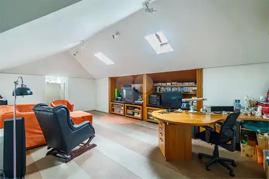 Condomínio com 4 quartos à venda em Jardim europa - SP