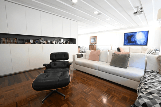 Apartamento com 2 quartos para locação em Jardim europa - SP