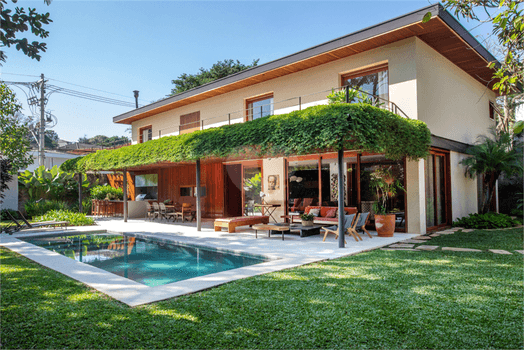 Casa com 4 quartos à venda em Vila madalena - SP