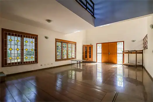 Casa com 4 quartos à venda em Alto de pinheiros - SP