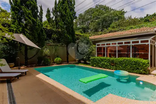 Sobrado com 3 quartos à venda ou para locação em Alto de pinheiros - SP
