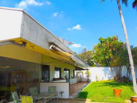 Sobrado com 4 quartos à venda ou para locação em Jardim cordeiro - SP