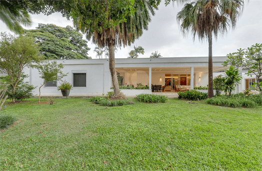 Casa térrea com 4 quartos à venda ou para locação em Santo amaro - SP