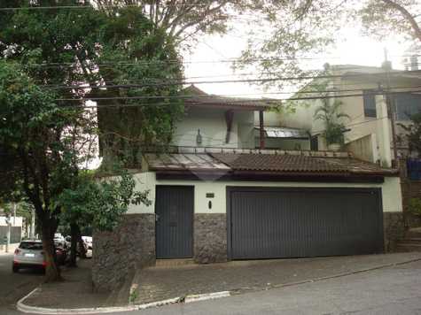 Sobrado com 3 quartos à venda ou para locação em Paraíso - SP
