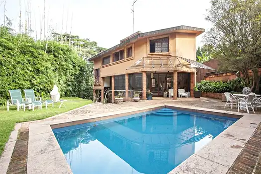 Sobrado com 4 quartos à venda ou para locação em Jardim morumbi - SP