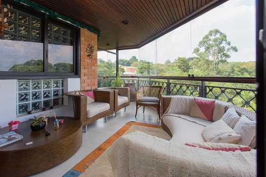 Apartamento com 5 quartos para locação em Vila ida - SP