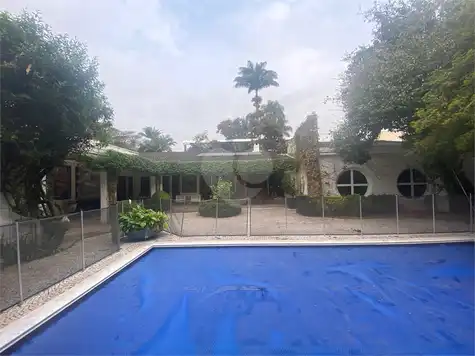 Casa térrea com 4 quartos à venda ou para locação em Alto de pinheiros - SP