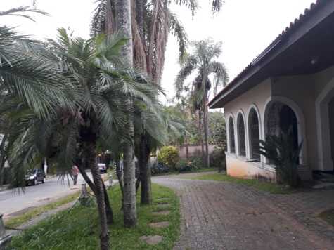 Casa térrea com 5 quartos à venda em Jardim leonor - SP