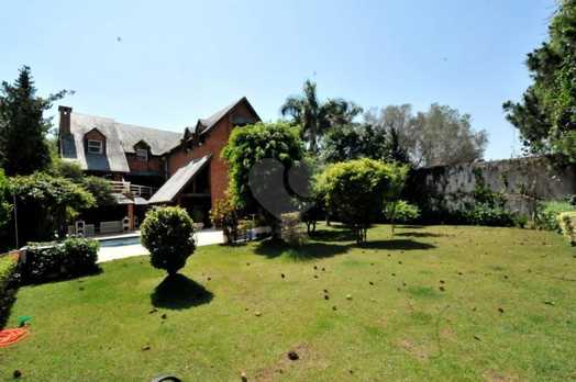 Casa com 6 quartos à venda em Morumbi - SP
