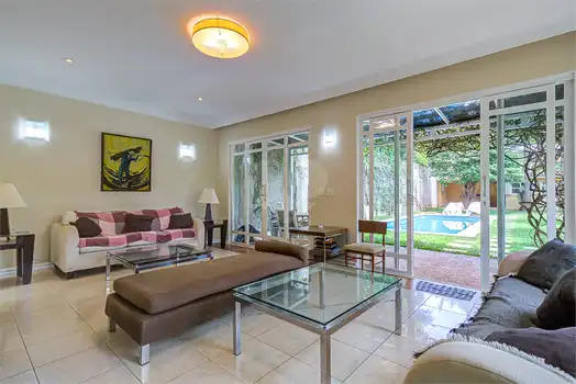 Casa com 4 quartos à venda ou para locação em Campo belo - SP
