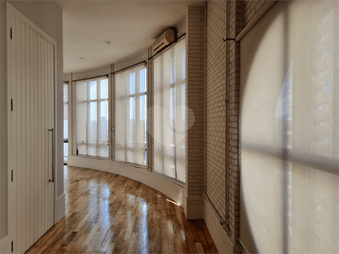 Apartamento com 2 quartos à venda em Itaim bibi - SP