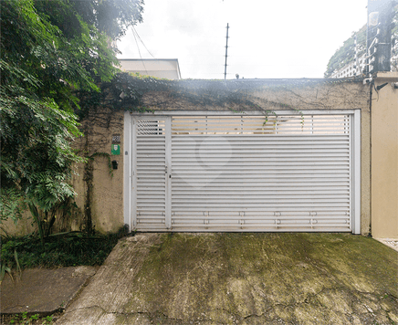 Casa térrea com 4 quartos à venda ou para locação em Alto de pinheiros - SP