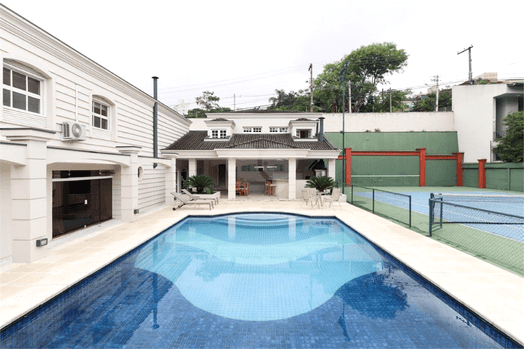 Sobrado com 4 quartos à venda em Jardim das bandeiras - SP