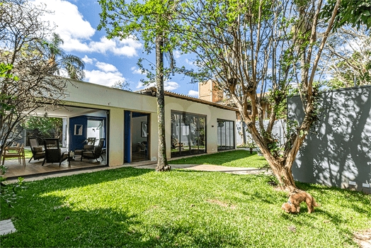 Casa térrea com 3 quartos à venda em Alto de pinheiros - SP