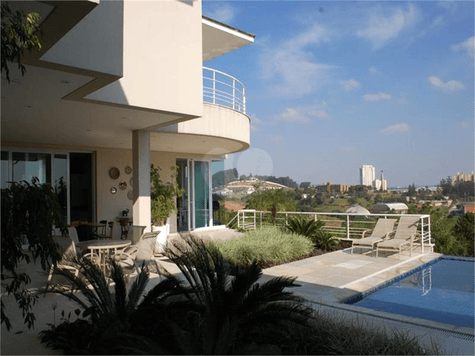 Casa com 4 quartos à venda em Alphaville - SP
