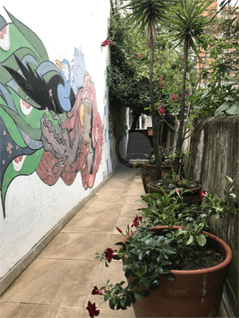 Casa de vila com 4 quartos à venda em Sumarezinho - SP