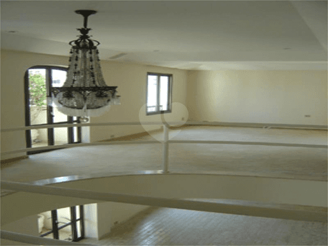 Duplex com 3 quartos à venda em Cerqueira césar - SP