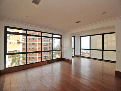 Duplex com 4 quartos à venda ou para locação em Vila progredior - SP