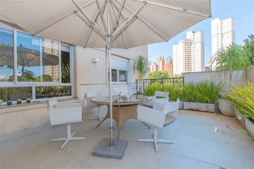 Apartamento com 4 quartos à venda em Vila nova conceição - SP
