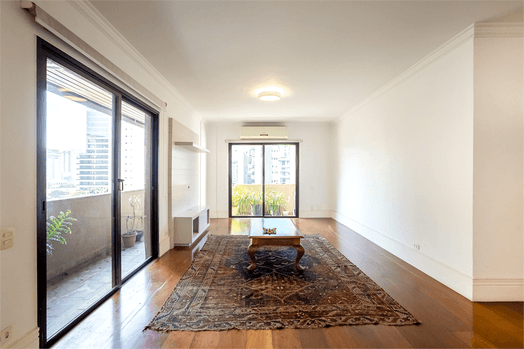 Apartamento com 3 quartos à venda em Itaim bibi - SP