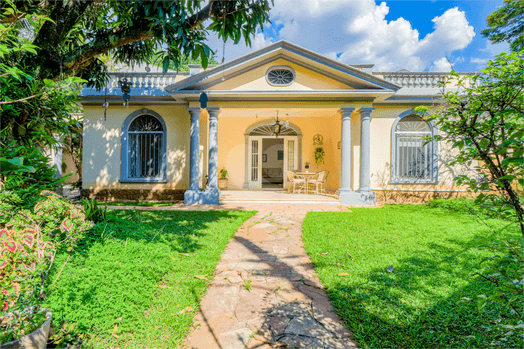 Casa térrea com 2 quartos à venda ou para locação em Jardim europa - SP