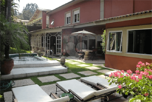 Casa com 5 quartos à venda em Fazenda morumbi - SP