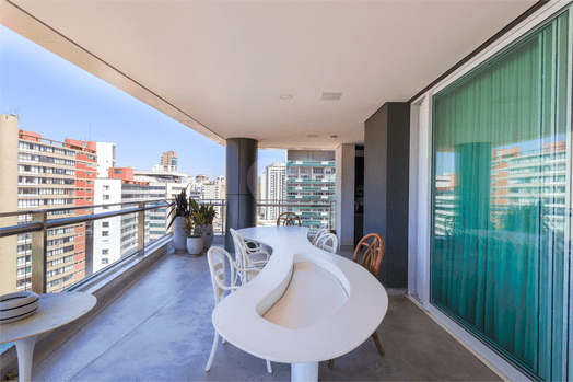 Apartamento com 3 quartos à venda em Paraíso - SP