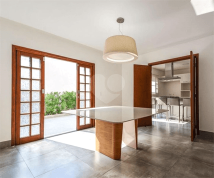 Casa com 4 quartos à venda em Perdizes - SP