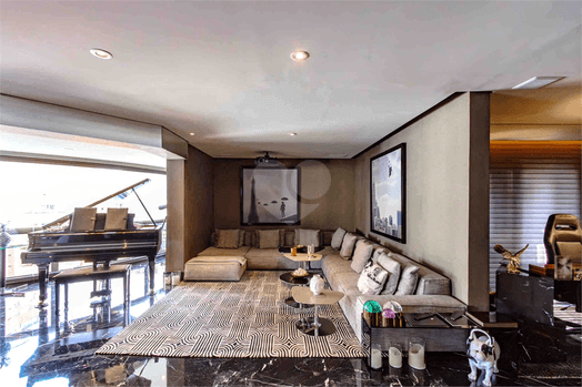 Apartamento com 2 quartos à venda ou para locação em Vila uberabinha - SP