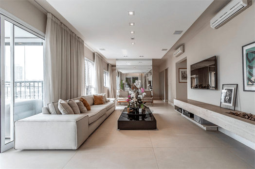 Apartamento com 3 quartos à venda em Vila nova conceição - SP