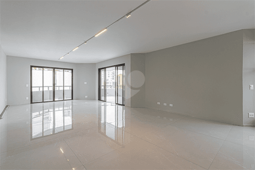 Apartamento com 4 quartos à venda ou para locação em Vila nova conceição - SP