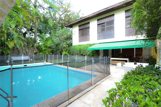 Casa com 4 quartos à venda ou para locação em Pinheiros - SP