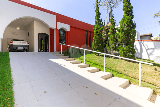 Casa térrea com 4 quartos à venda em Alto de pinheiros - SP