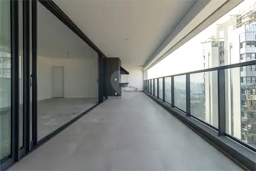 Apartamento com 3 quartos à venda em Jardim morumbi - SP