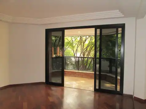 Apartamento com 4 quartos para locação em Vila nova conceição - SP